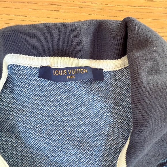 Louis Vuitton Blue and White Knit Cardigan - Picture 2 of 4